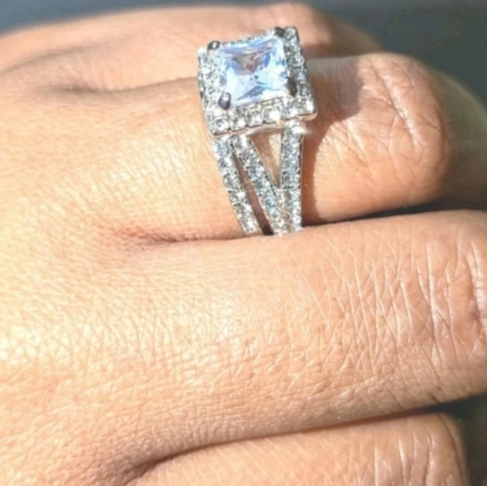 Womens 4 Ct Intricate Detailed Lab Created Diamond Engagement Ring Set Sz7